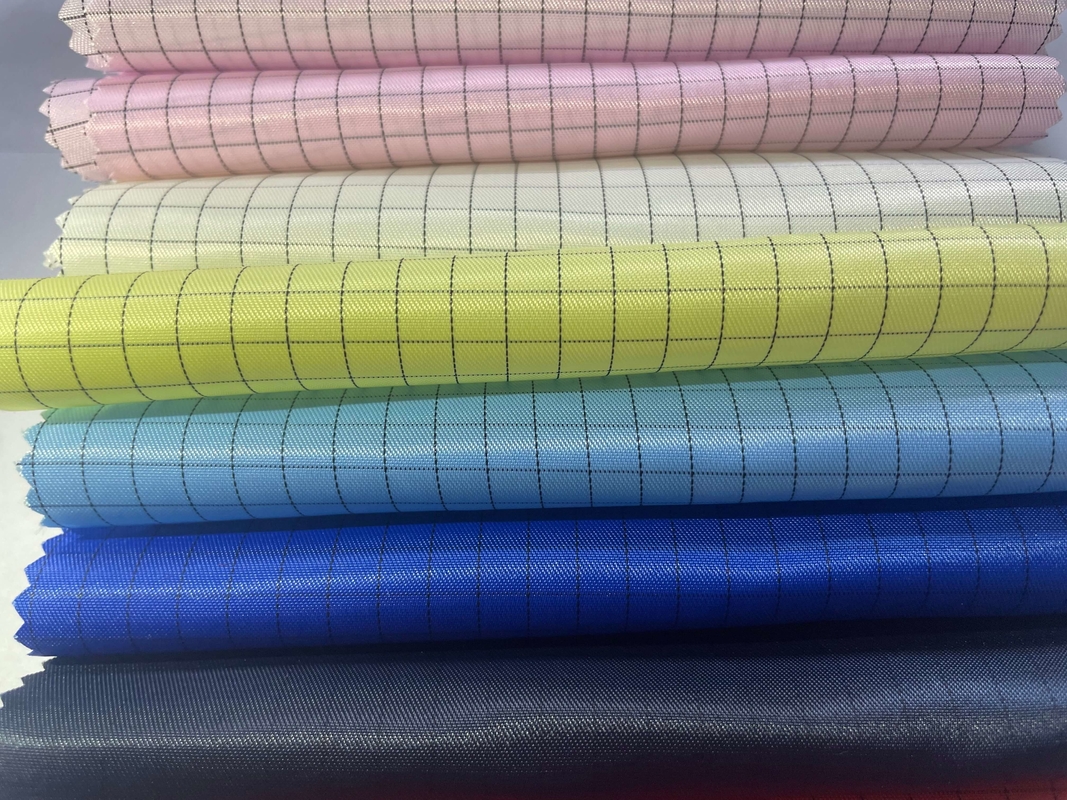 Tessuto conduttivo ignifugo ESD Tessuto antistatico impermeabile in twill di cotone FR per abbigliamento da lavoro